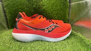 Saucony Kinvara Pro S20847-120 Athletic Sneaker Men's 13 Red Mesh Gym Training
